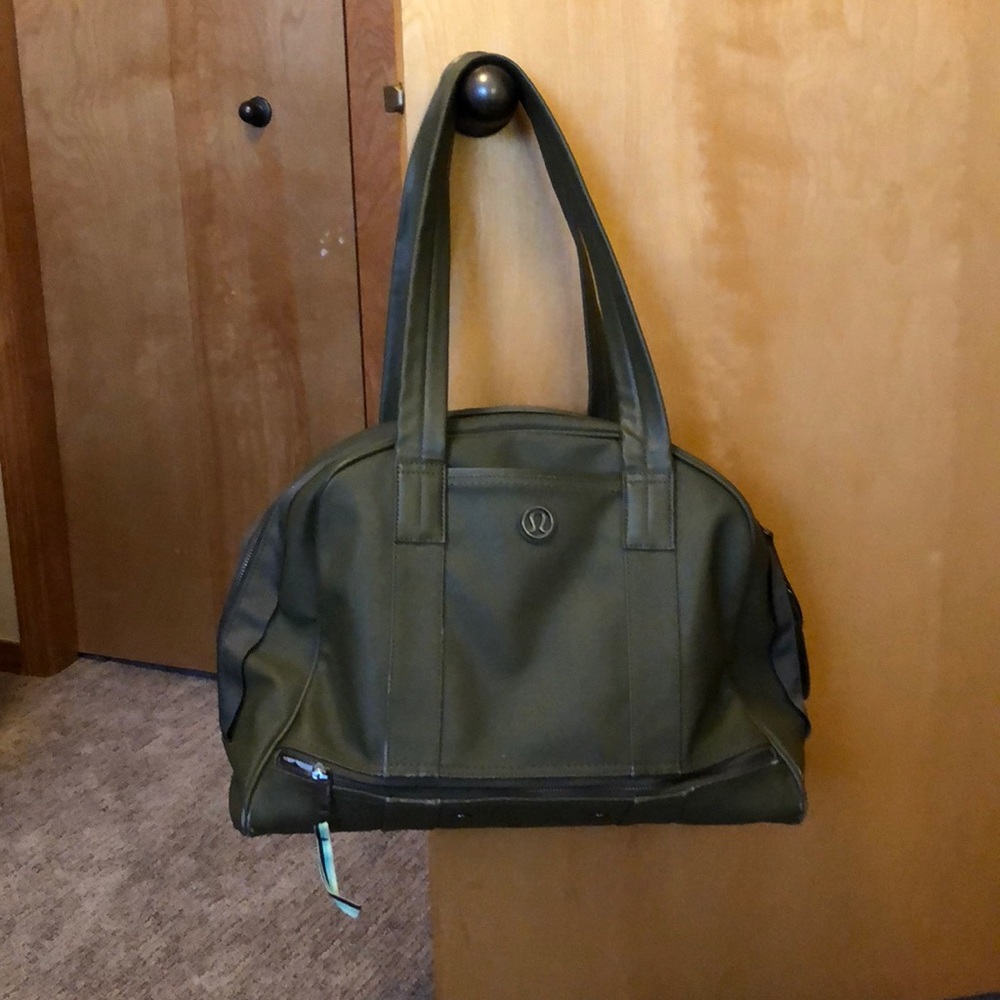 Lululemon gym bag